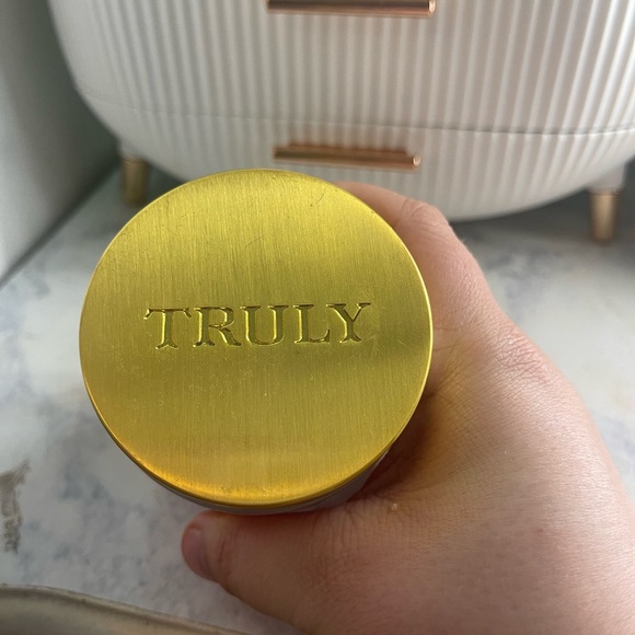 Truly marry Jan mask ! - Picture 3 of 4